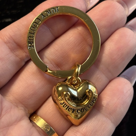 Vintage Juicy Couture gold puff heart key chain - Picture 6 of 7